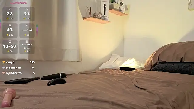 sara_brown04's cam snapshot