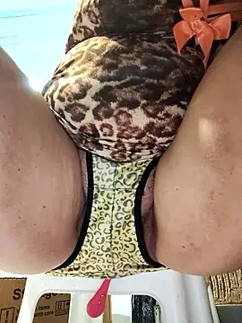 amaranta_c's cam snapshot