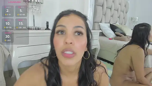 ValerieSoto's cam snapshot