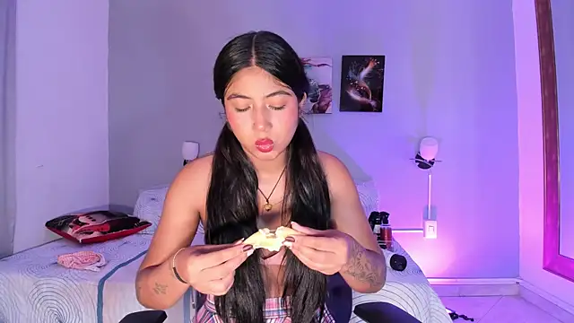 KimTayloor1's cam snapshot