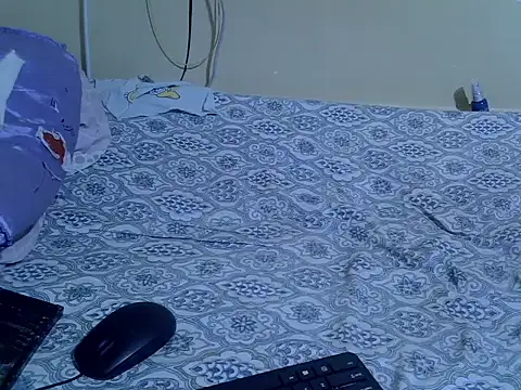 EbonyMina_'s cam snapshot