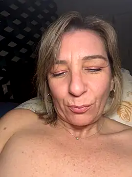 lafeecoquine69's cam snapshot