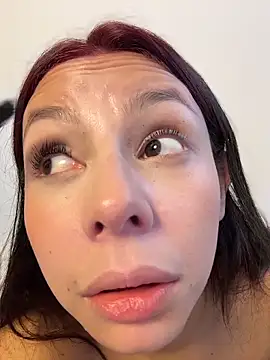 Bonniepark live sex cam