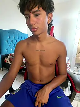 Leonarrrd_01 live sex cam