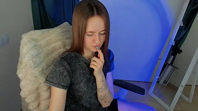 Catherine_e's cam snapshot