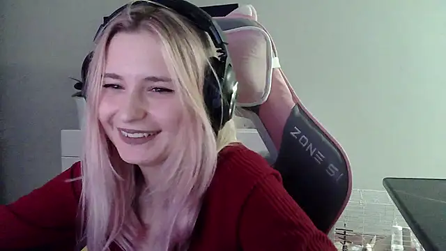 VladaLevine's cam snapshot