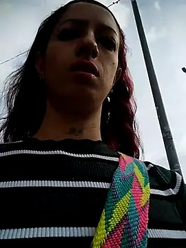 Molly-_-'s cam snapshot