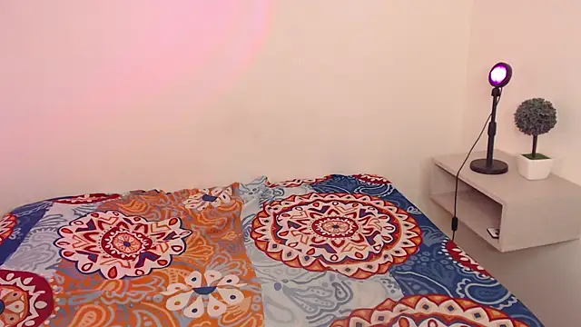 michaela_cox's cam snapshot