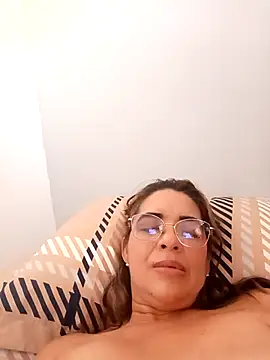 AdiniTA__Hot's cam snapshot