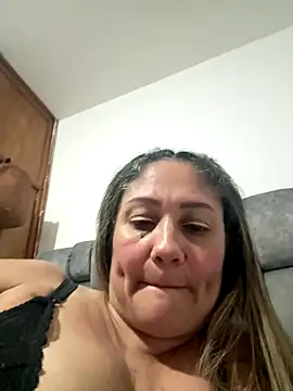 gabiTetas's cam snapshot