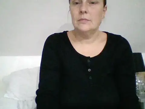 scrummymummy2's cam snapshot