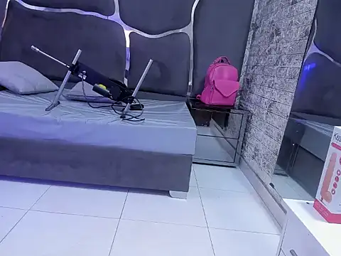 Brianna_Cute's cam snapshot