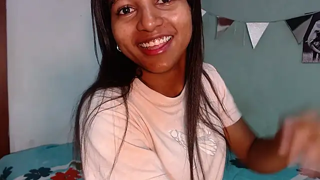 emma_stone54's cam snapshot