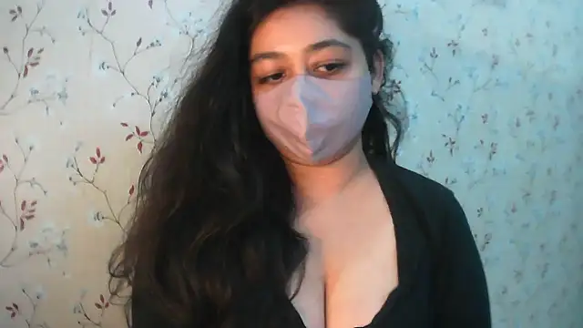 Nandini8 live sex cam