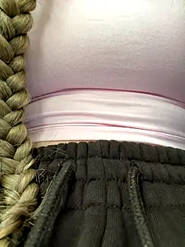 bambi_lu's cam snapshot