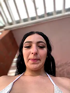 Valeriaa__001's cam snapshot