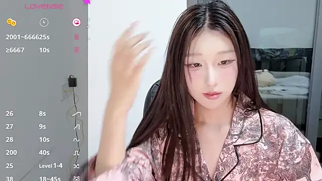 Winnie666- live sex cam