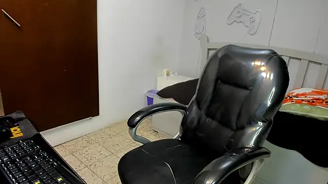 StiwenTwink live sex cam