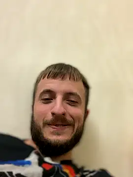 Grek32X live sex cam