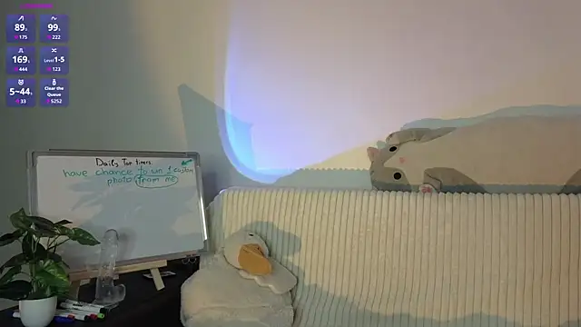 OdelynBagge's cam snapshot