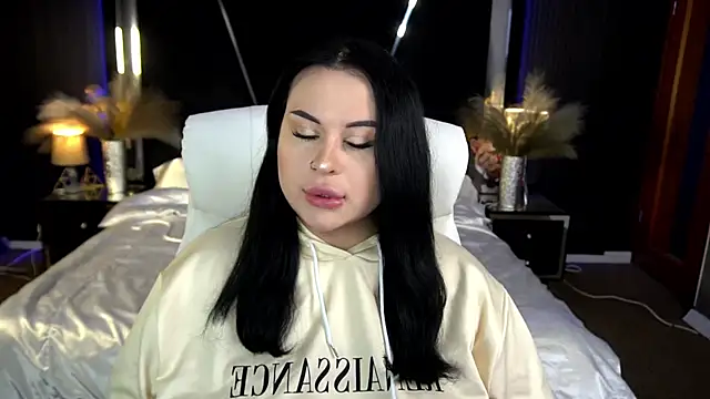 SerahMirabeli's cam snapshot