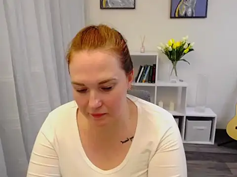 Lady_Tiana's cam snapshot