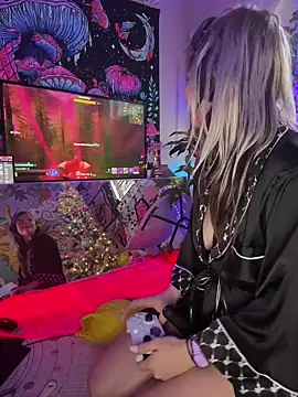 Cutiepiespanks live sex cam