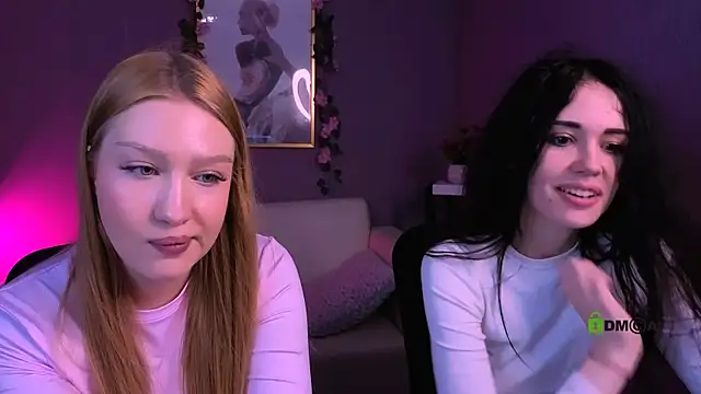 playful_sophie's cam snapshot