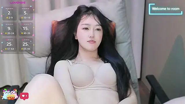 LINLIN-2025 live sex cam