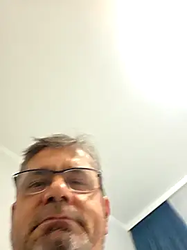 Axer1960 live sex cam