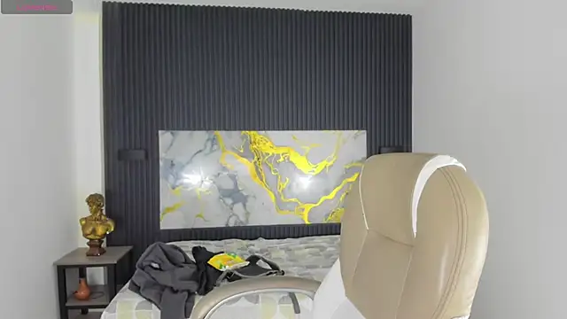 Sylasfrost live sex cam