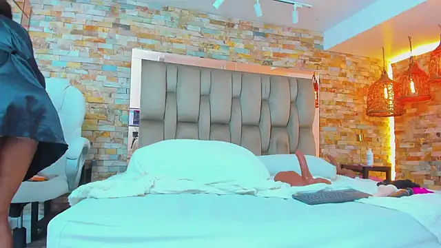 karla_dunn's cam snapshot