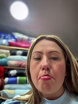 VIOLETA-25_ live sex cam