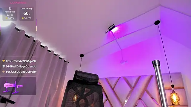 emily_roousee live sex cam