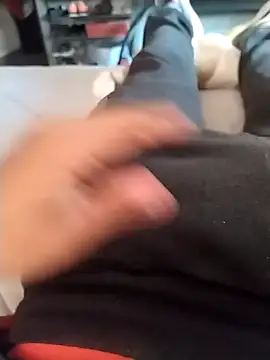 Yordivil1 live sex cam