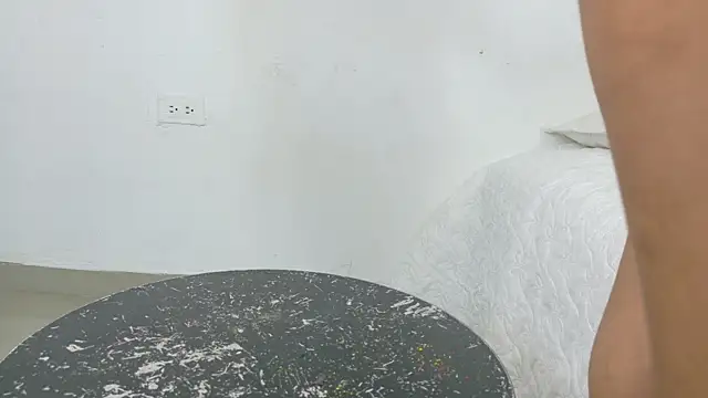 kristyl_paez's cam snapshot