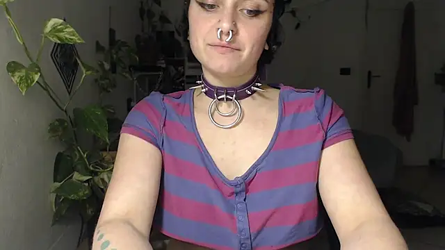 metamorphosiskin live sex cam