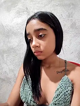 Zoe_Sweett18 live sex cam