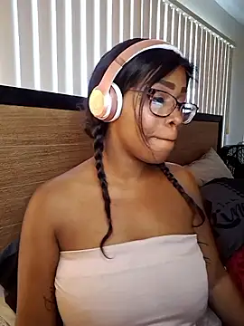 lollycoco's cam snapshot