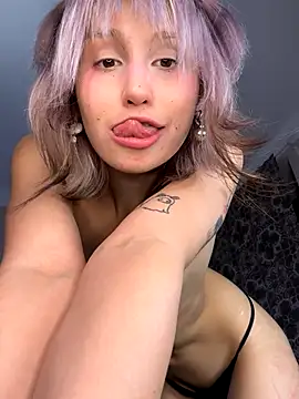 bigbabykiki live sex cam