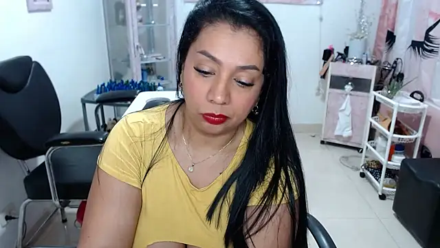 titsbiglovers's cam snapshot