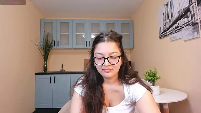 ZarifaBev's cam snapshot