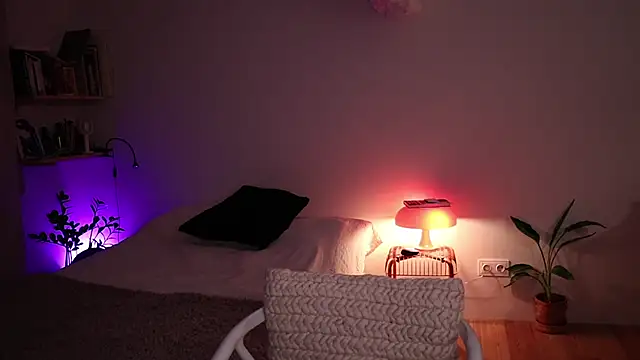 moonamii's cam snapshot