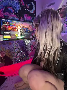 Cutiepiespanks live sex cam