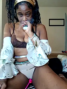 bosschickk's cam snapshot