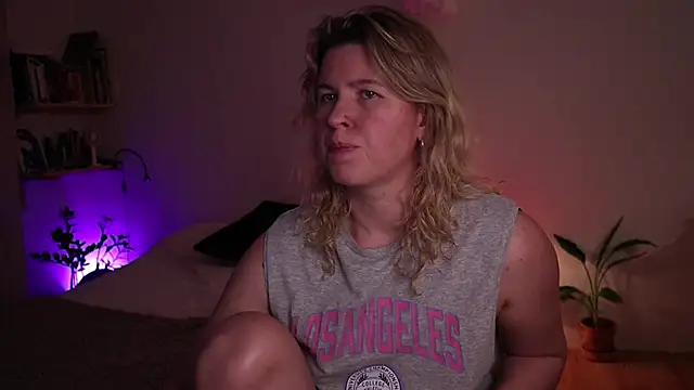 moonamii live sex cam