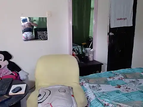 Sashaferrari2000 live sex cam