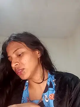 Stephanie1319's cam snapshot