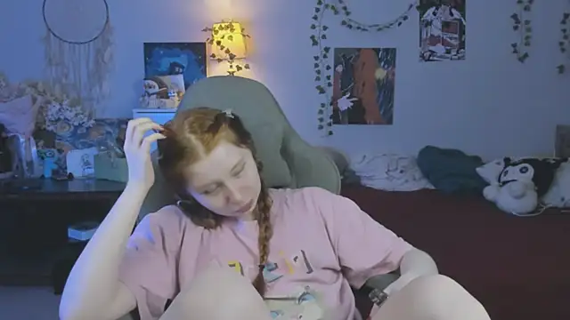 CallMeEffy1's web cam