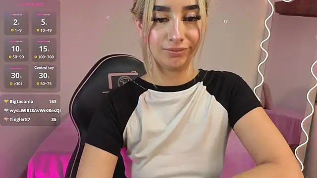 Malory_tay1's cam snapshot